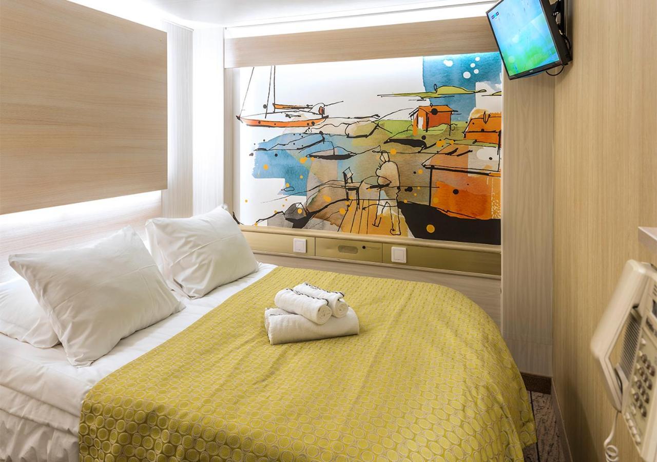 Viking Line Ferry Viking Cinderella - One-Way Journey From Helsinki To Stockholm Hotel Room photo