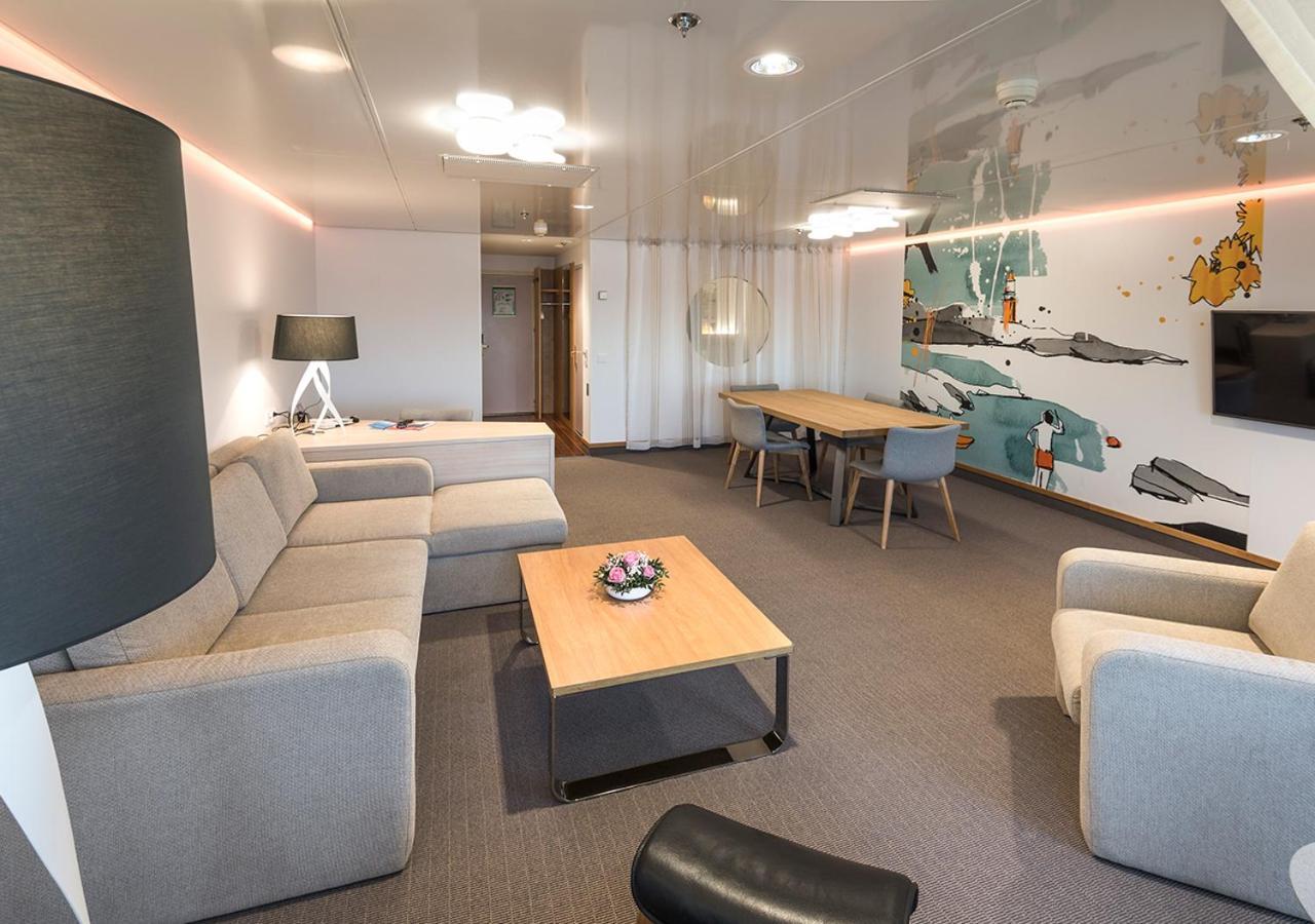 Viking Line Ferry Viking Cinderella - One-Way Journey From Helsinki To Stockholm Hotel Room photo